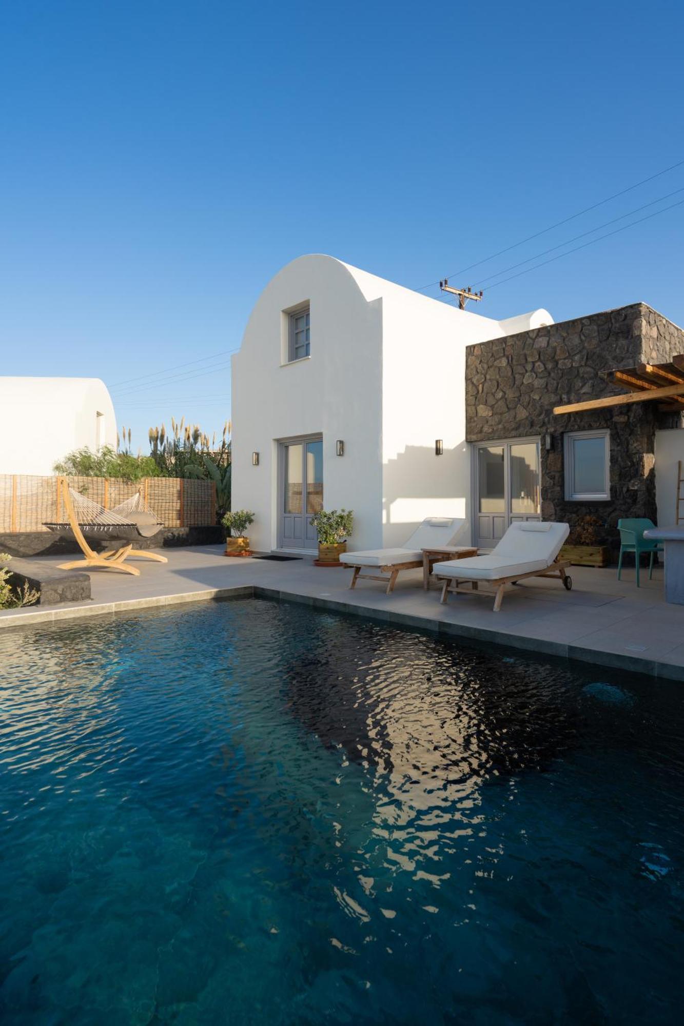 Saint John Oia-Exclusive Private Heated Pool Villas Luaran gambar